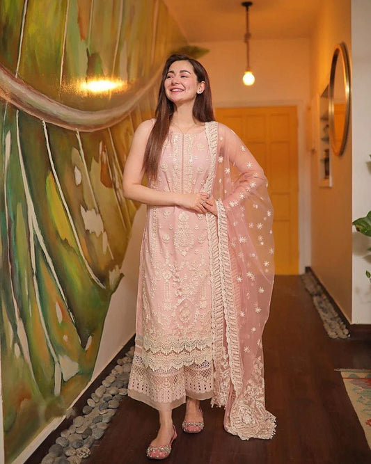 NEW ARRIVAL'S SUMMER LAWN COLLECTION 2025